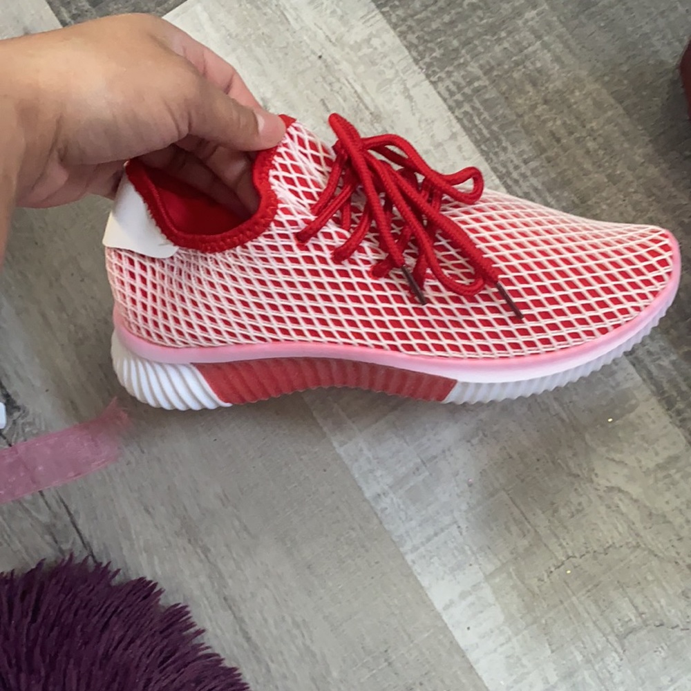 Shoes - Picture 2 of 3